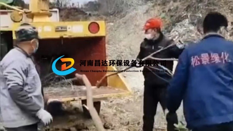 6145树枝粉碎机新疆客户使用现场